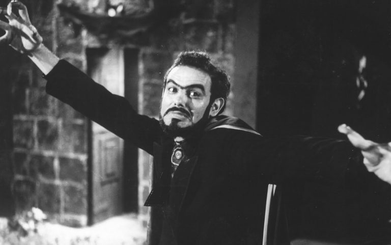 Fundação Clóvis Salgado realiza a mostra AS ORIGENS DE TIM BURTON, que inclui Maratona com mais de 30 horas de filmes de Terror