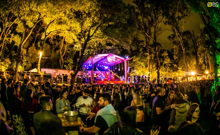 3/09 – Próximo Love Wine conta com shows de ​Lara e Los Cuervos, ​Marcelo Dai e ​Happy Feet Jazz Band