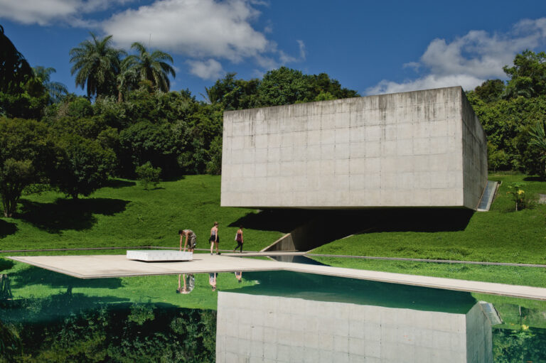 24/03 – Inhotim estreia o programa “O que é…?”