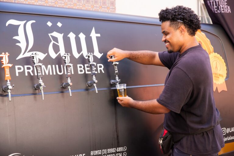 04/05 – Rock Cervejeiro reúne cervejarias premiadas e as melhores bandas de BH